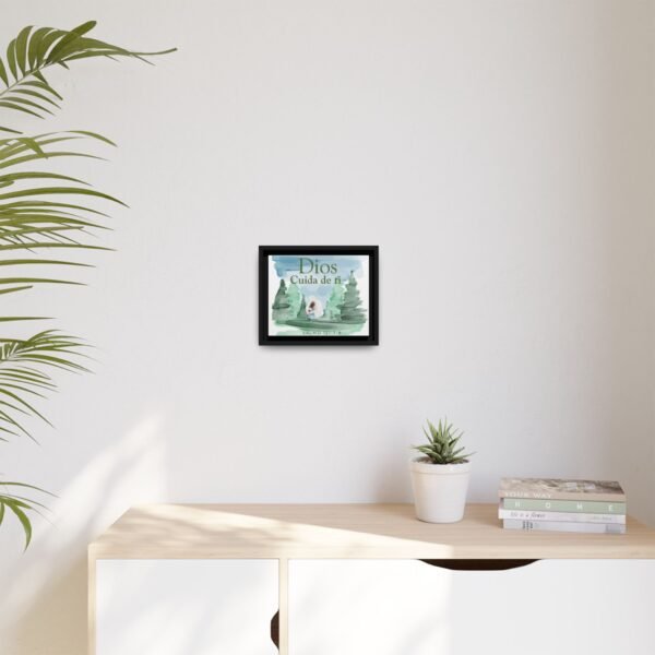 Dios Cuida de Ti Framed Canvas Print — Psalm 121:7-8 Spanish Faith Wall Art