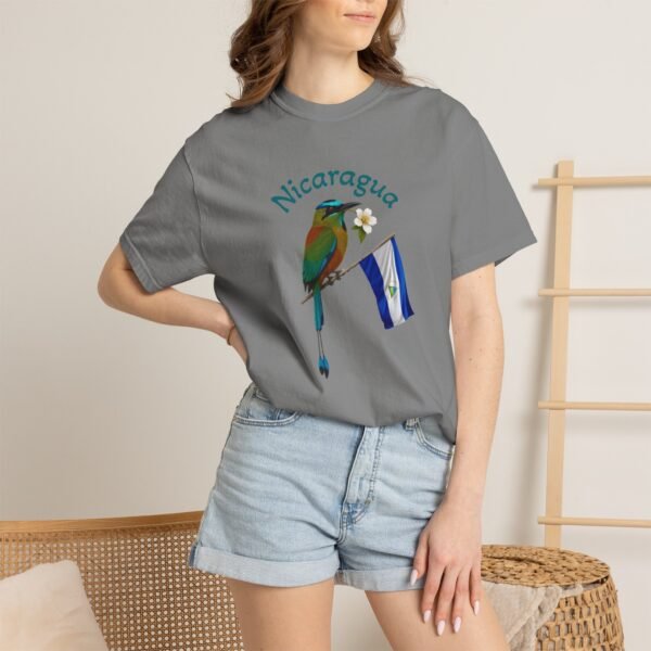 13106004396412175947_2048.jpeg Nicaraguan Motmot Bird Nicaragua Flag T-shirt | Travel Tee, Central America